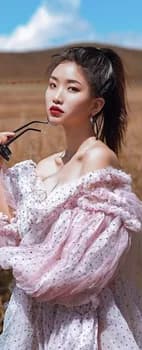 look 1